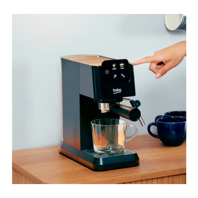 Beko CEP5302B CaffeExperto Manual Espresso Coffee Machine with Steam Wand - Black
