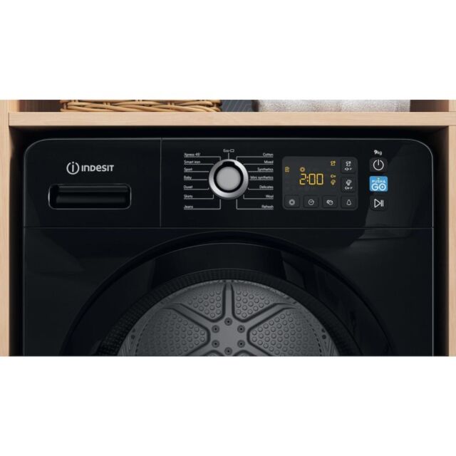 Indesit YT M11 92B X UK 9kg Freestanding Heat Pump Tumble Dryer - Black