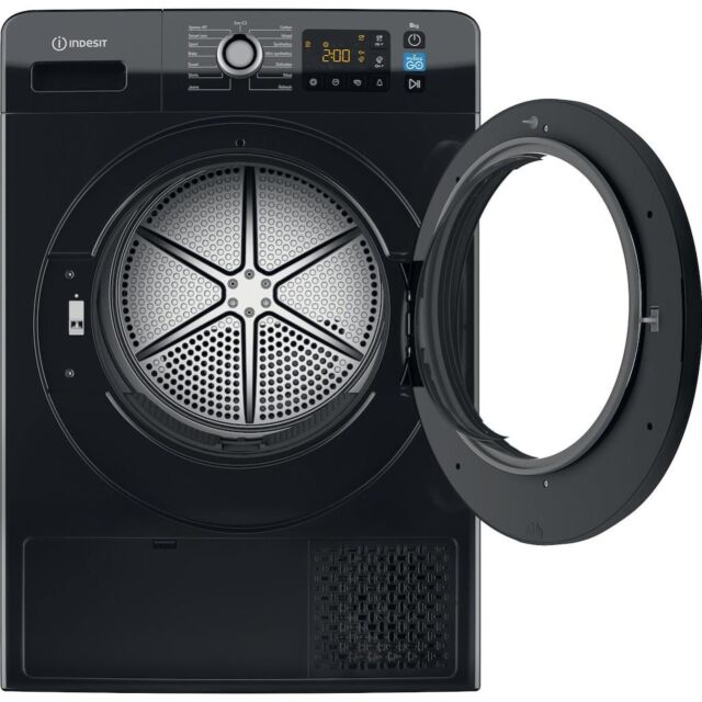 Indesit YT M11 82B X UK 8kg Freestanding Heat Pump Tumble Dryer - Black
