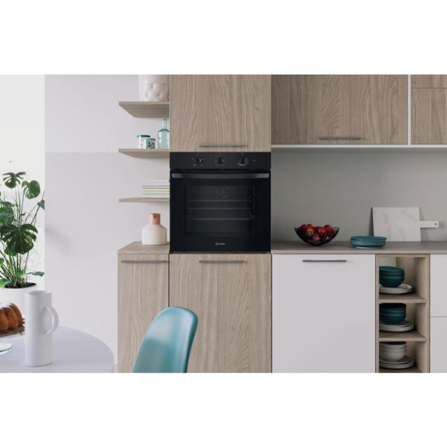 Indesit IO 233 B UK Built-In Single Oven - Black