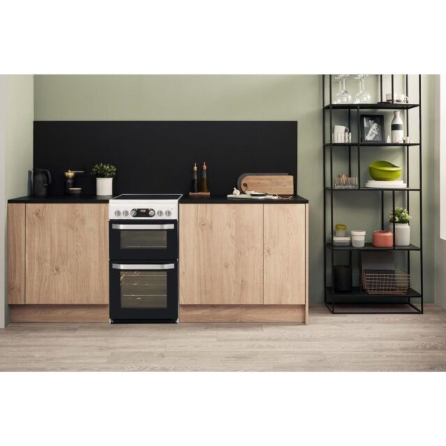 Hotpoint HD5V93CCW/UK Electric Freestanding Double Cooker - White