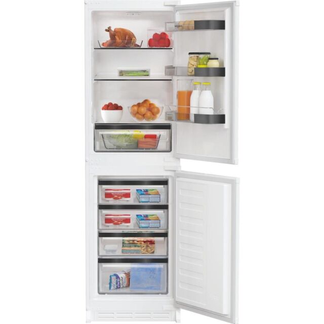 Whirlpool WHKS1262B4 UK 50/50 Integrated Fridge Freezer