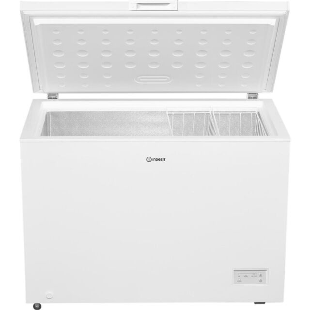 Indesit INCF3084UK 308L 112cm Chest Freezer