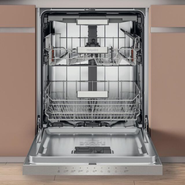 Hotpoint H5PC15M6UK 60cm Semi-Integrated Dishwasher - Stainless Steel