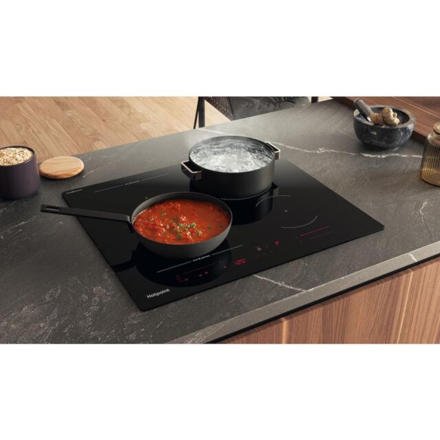 Hotpoint HTX6014DCF HeatControl 60cm Induction Hob with CleanProtect
