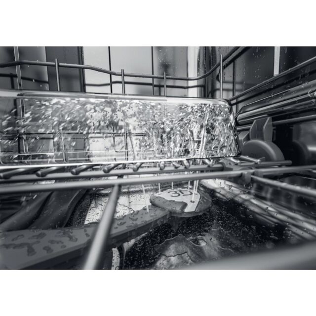 Hotpoint H7I HP42 L UK Built-In 15 Place Setting Dishwasher
