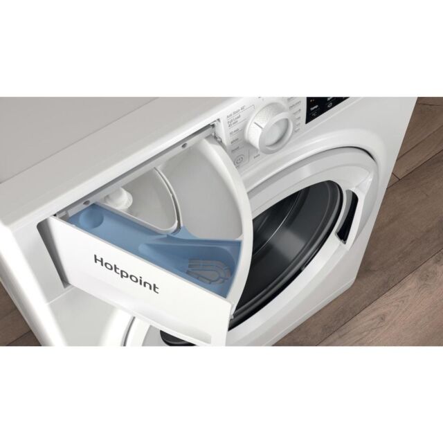 Hotpoint NSWM864CWUKN Freestanding Washing Machine
