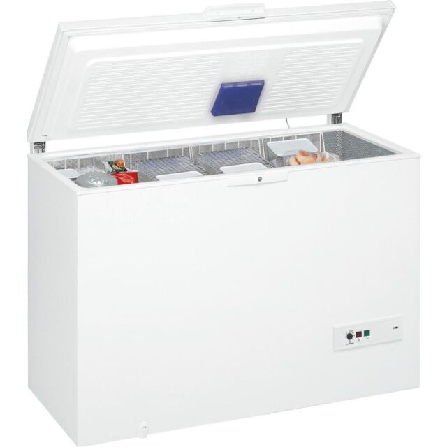 Whirlpool WHM46122 Chest Freezer 432L - White