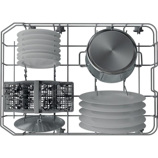 Indesit IN2FD10CS70WUK Freestanding 45cm Slimline Dishwasher with 10 Place Settings - White