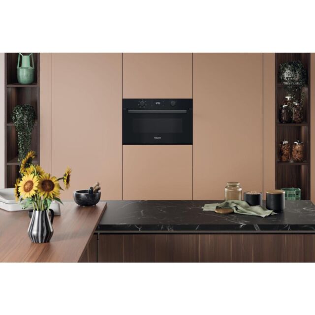 Hotpoint HPD254CRBUK Built-In Microwave Oven - Black