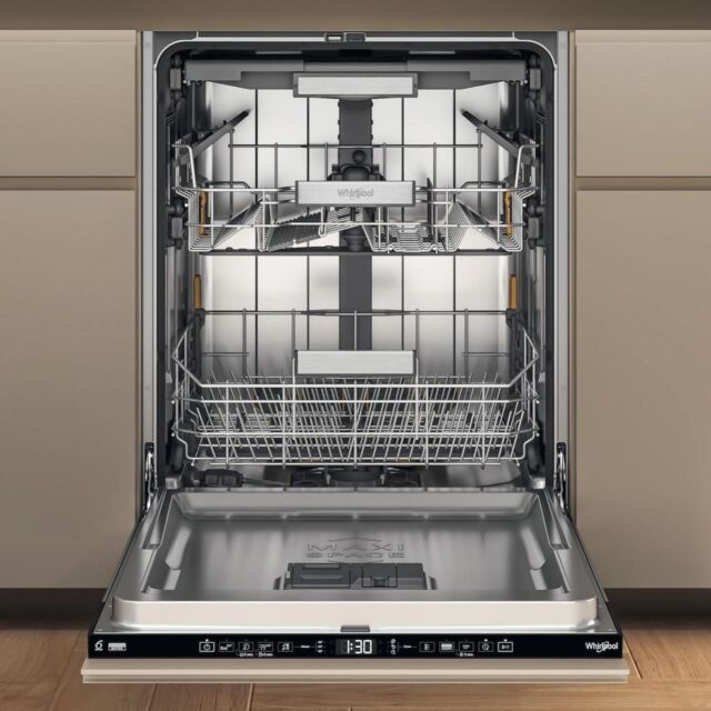 Whirlpool W7I HT40 TS UK Built-In 15 Place Setting Dishwasher