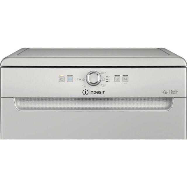Indesit D2F HK26 S UK 60cm Dishwasher - Silver