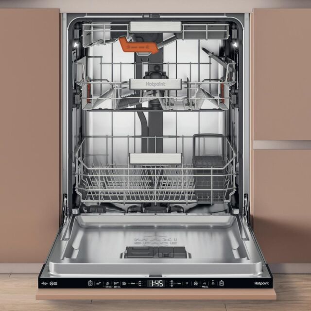Hotpoint H8IA115M4TUSUK Built-In 60cm Dishwasher