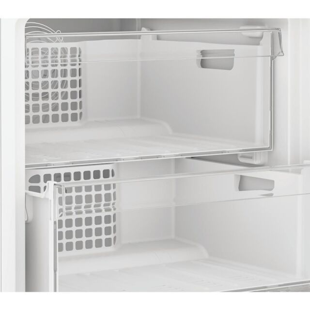 Hotpoint HPKH1261WS5UK Freestanding No Frost 50/50 Fridge Freezer with Water Dispenser