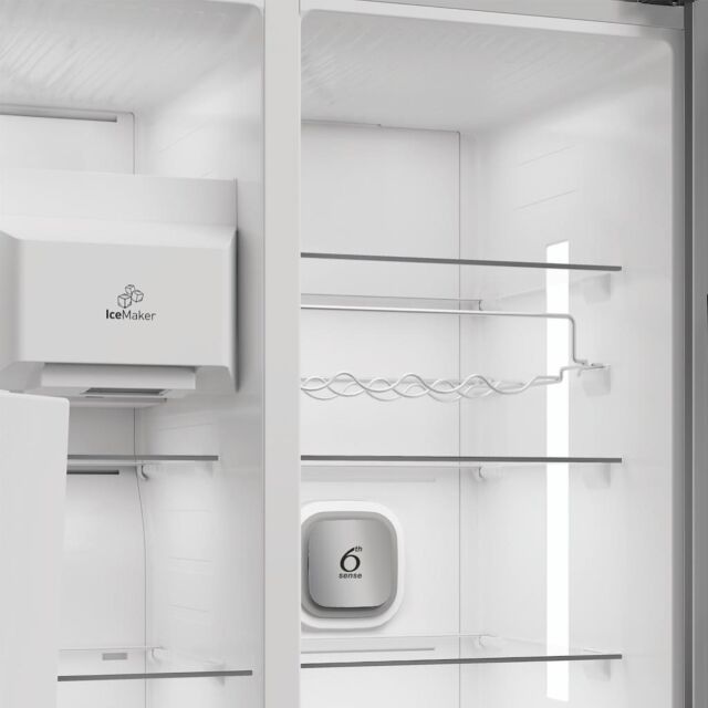 Whirlpool WHG26574WXK5UK American Style Fridge Freezer