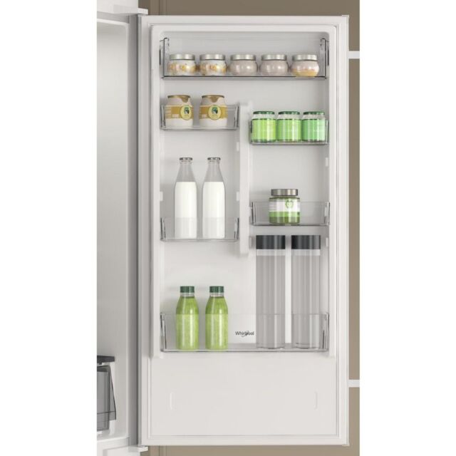 Whirlpool WHC20 T322 UK Built-In Fridge Freezer