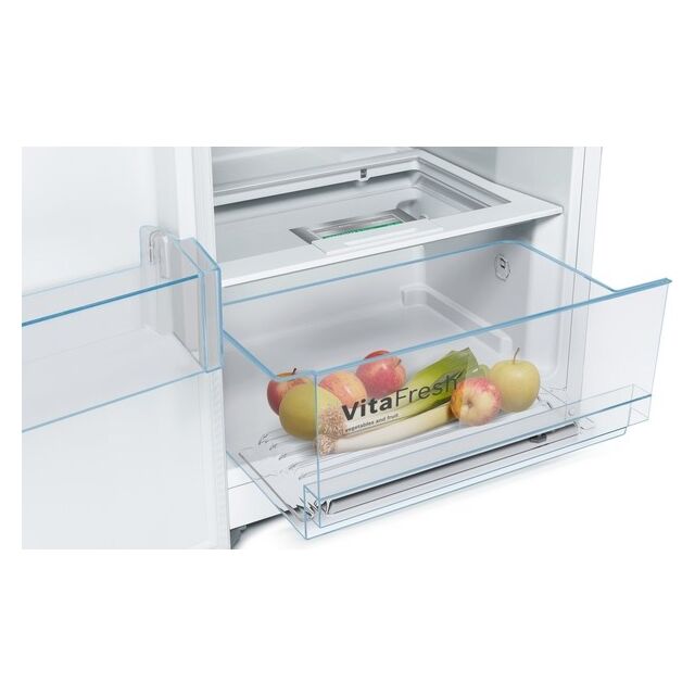 Bosch KSV33VWEPG, Free-standing fridge