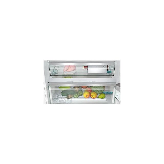 Siemens KB96NADD0G, Built-in fridge-freezer with freezer at bottom