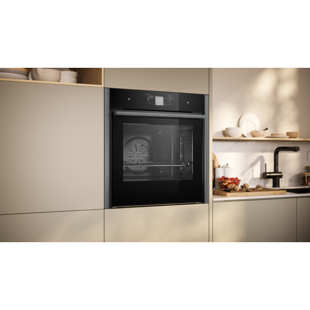 Neff B64VT73G0B, Built-in oven with added steam function
