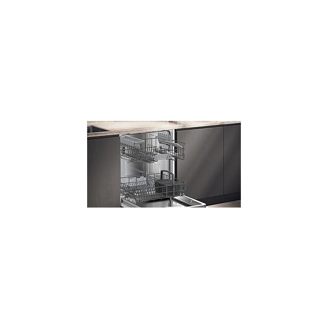 Siemens SN61HX02TG, Fully-integrated dishwasher