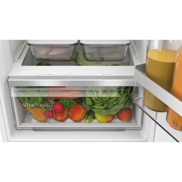 Bosch KIV86VSE0G, Built-in fridge-freezer with freezer at bottom