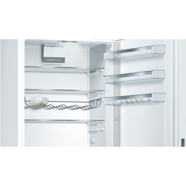 Bosch KGE49AWCAG, Free-standing fridge-freezer with freezer at bottom
