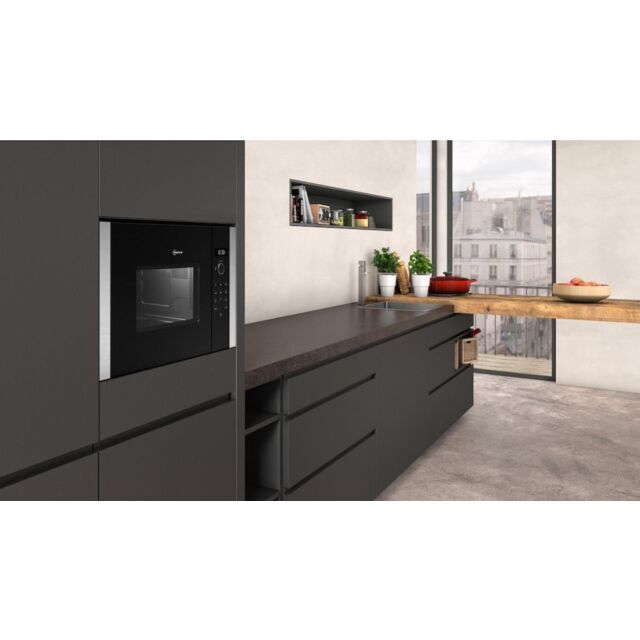 Neff HLAWD23N0B, Built-in microwave oven