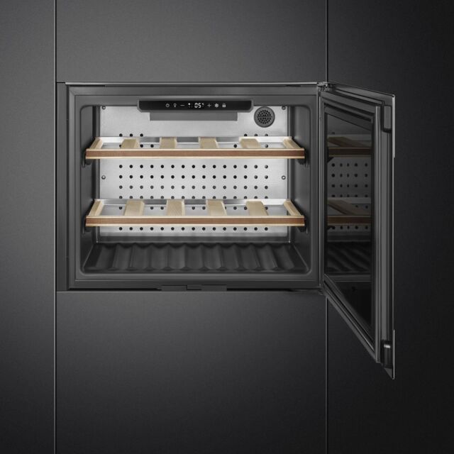 Smeg CVI320XE Built-In Wine Cooler - Stainless Steel