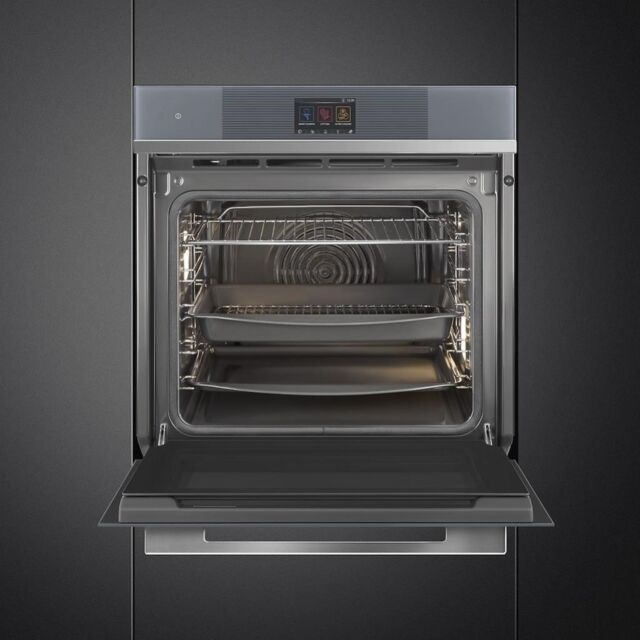 Smeg SOP6104TPS 60cm Linea Pyrolytic Single Oven with VIVOScreen