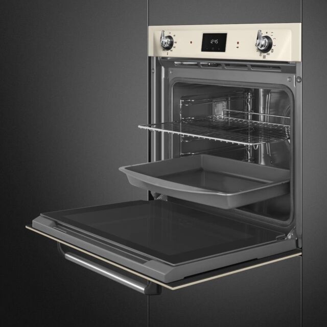 Smeg SOP6900TP 60cm Victoria Pyrolytic Single Oven, Cream