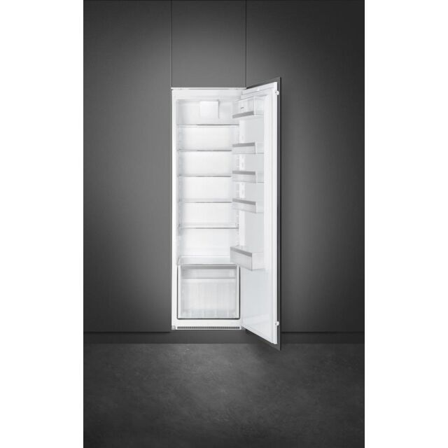 Smeg UKS8L1721E Built-In Larder Fridge