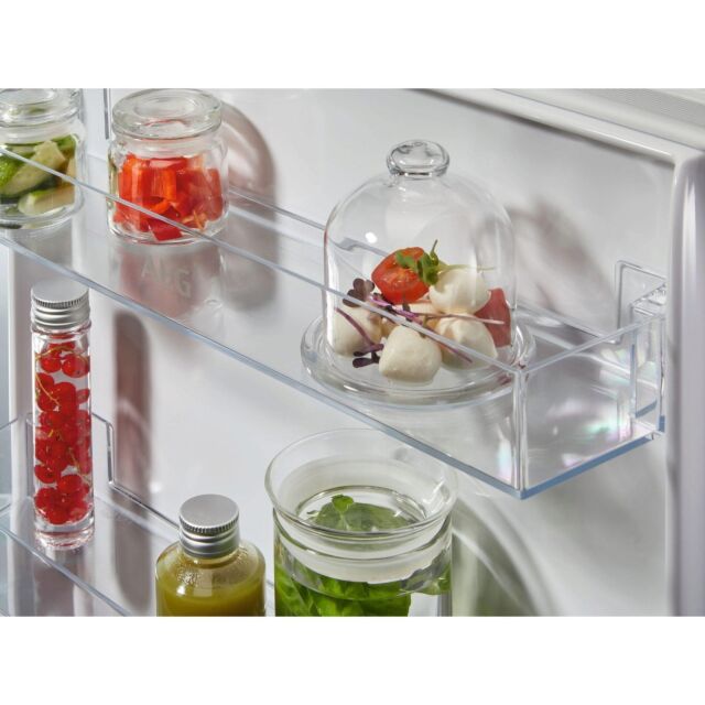 AEG TC8MS181CS 8000 Integrated 70/30 Fridge Freezer