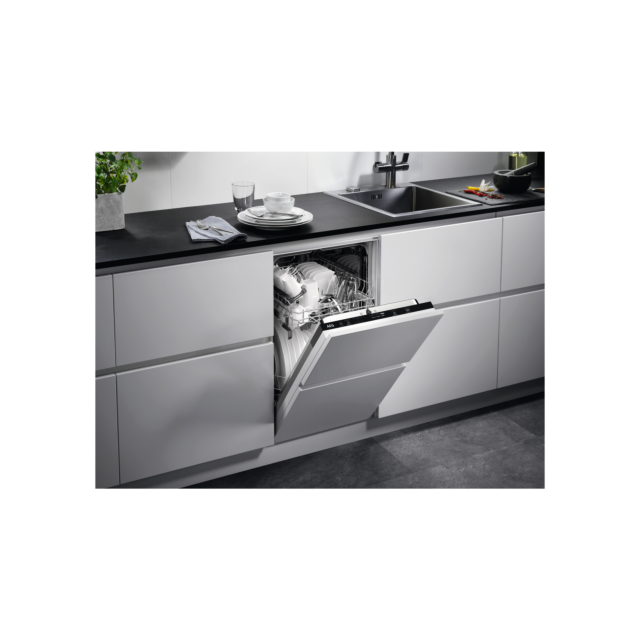 AEG FSE52407Z Fully Integrated 45cm Slimline Dishwasher
