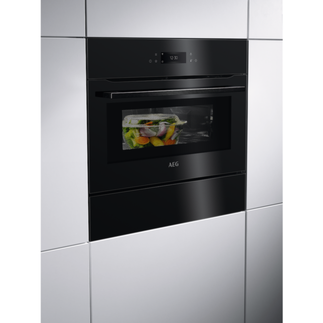 AEG KMK768080B 8000 CombiQuick Integrated Combi Microwave and Oven