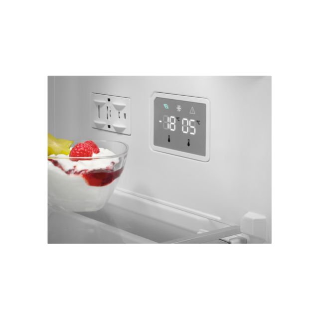 AEG RCB632E2MX No Frost Fridge Freezer