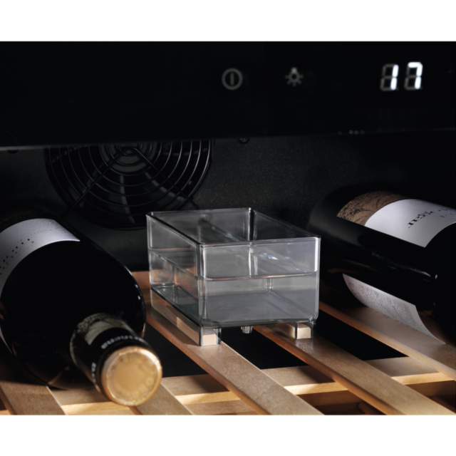 AEG AWS4052B5B Integrated Wine Cooler - Black