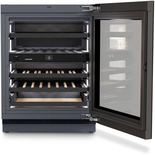 Liebherr UWGBI3682 5 Shelves, Tipopen, Humidityselect, Tempprotectplus, Uvprotectplus, Vibratesafe, 
